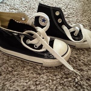 Converse Black and White High-Top Sneakers with Classic Design